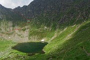 30 Lago di Valbona col sentiero 416A di salita alla Forcella di Val Asinina